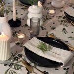 Handgefertigte Tischdecke mit Olivenmotiv