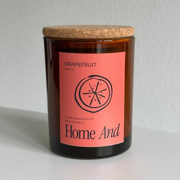 Grapefruit Duftkerze 300 ml im braunen Rundglas mit Korkdeckel